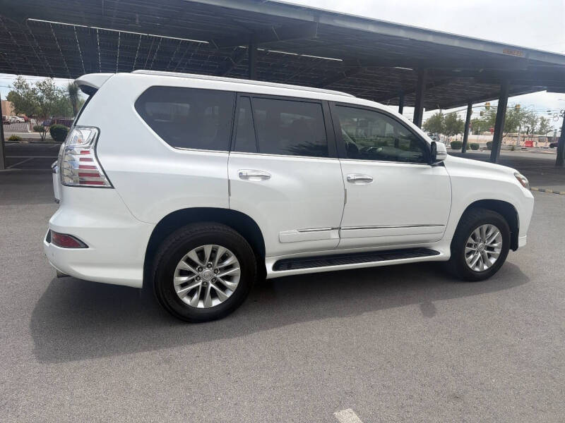 2017 Lexus GX 460