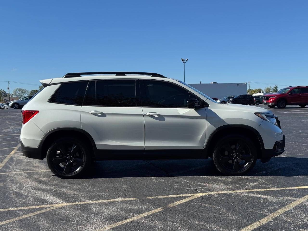 White 2020 Honda Passport Elite AWD Elite 4dr SUV 2