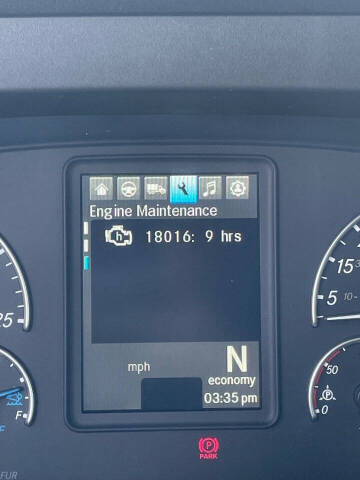 2019 Freightliner Cascadia