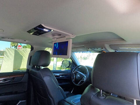 2018 Cadillac Escalade Premium Luxury