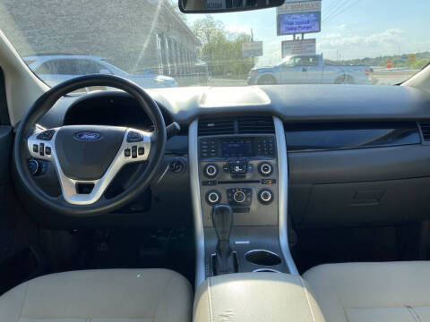 2013 Ford Edge SE