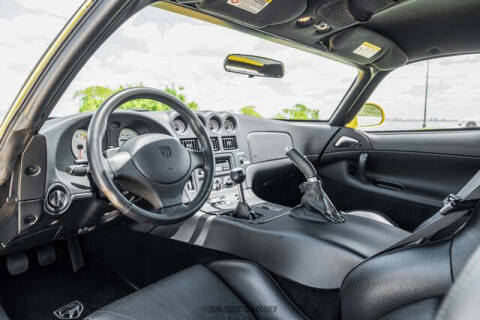 2001 Dodge Viper GTS