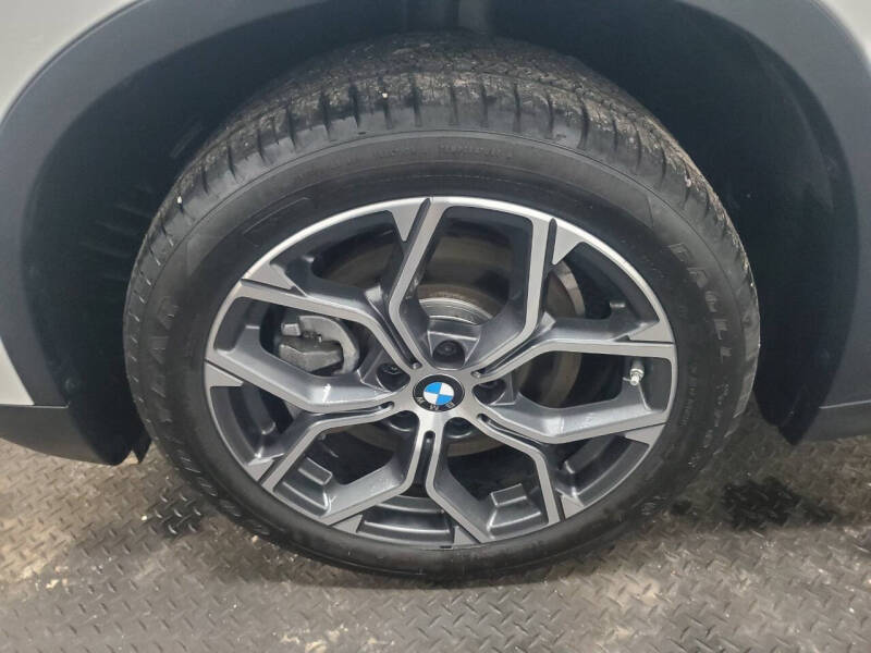 2021 BMW X1 sDrive28i