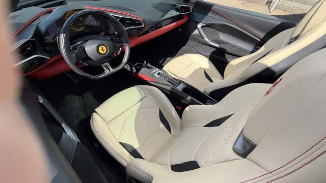 2024 Ferrari 296 GTS