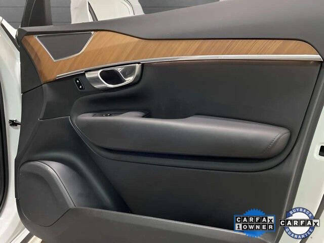 2025 Volvo XC90 B6 Plus Bright Theme 7P