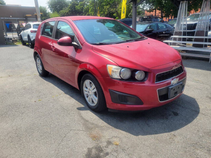 2012 Chevrolet Sonic LS