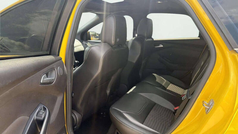 2017 Ford Focus ST