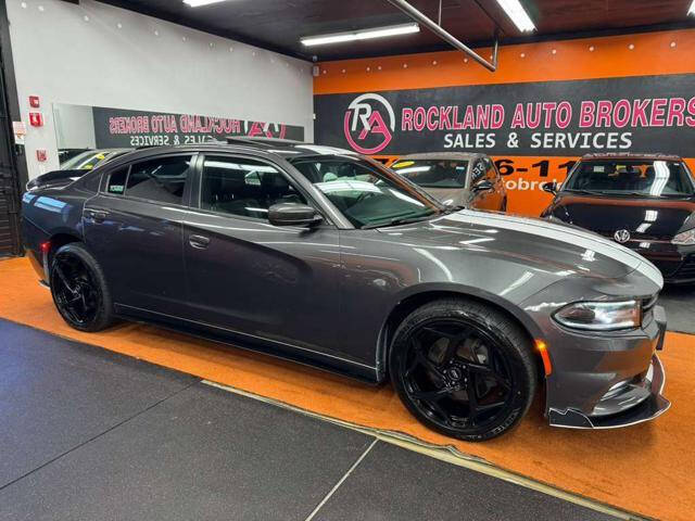 2015 Dodge Charger SXT