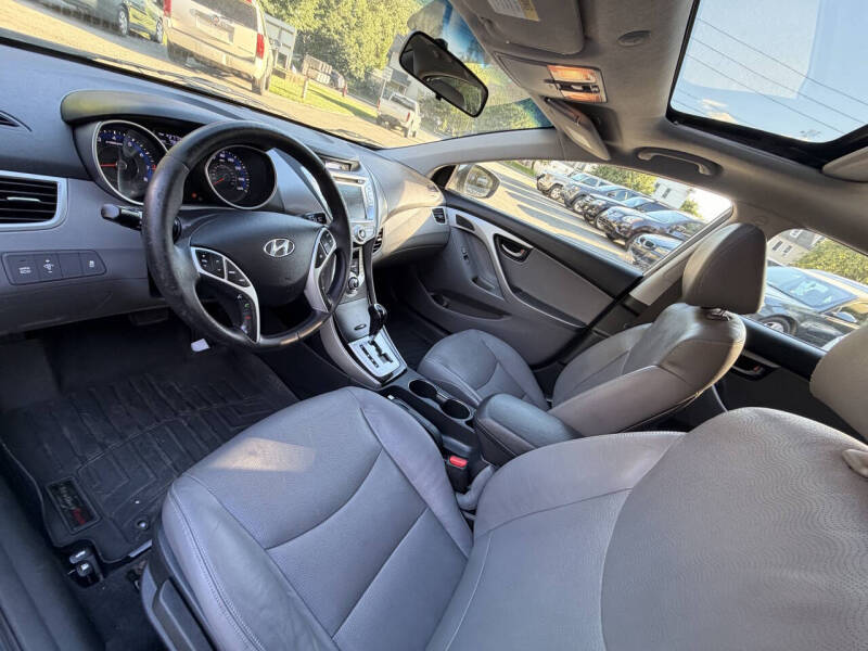 2012 Hyundai Elantra Limited