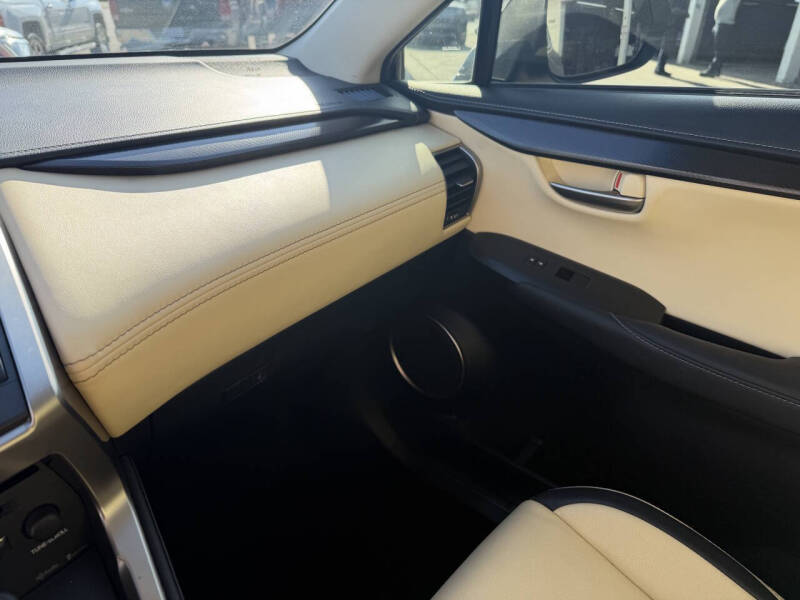 2016 Lexus NX 200t