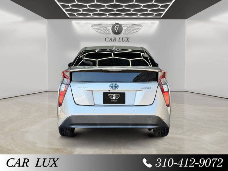 2018 Toyota Prius Two