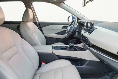 2022 Nissan Rogue SL