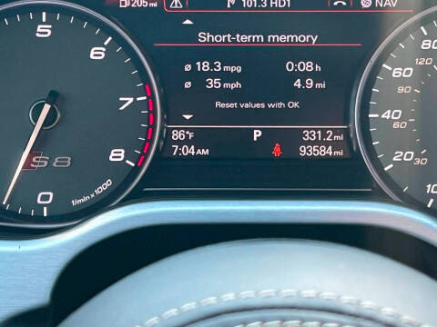 2016 Audi S8 plus 4.0T quattro