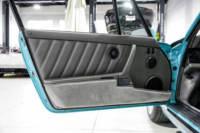 1988 Porsche 911 Carrera