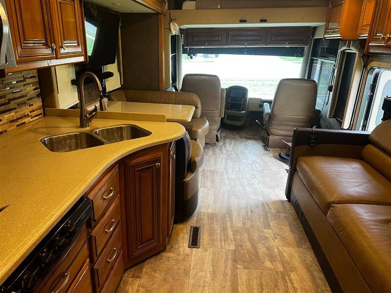 2017 Freightliner XCS Chassis