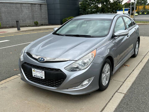 2015 Hyundai Sonata Hybrid for sale at Bavarian Auto Gallery in Bayonne NJ