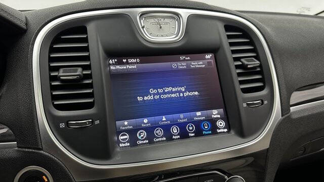 2021 Chrysler 300 Touring L