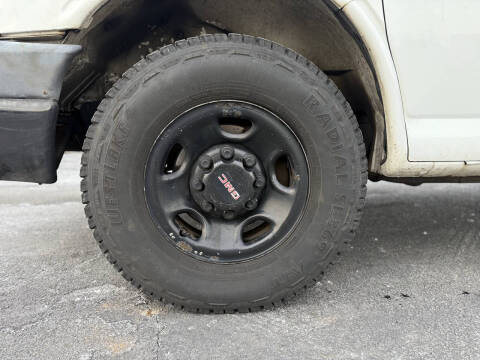 2009 GMC Savana 3500