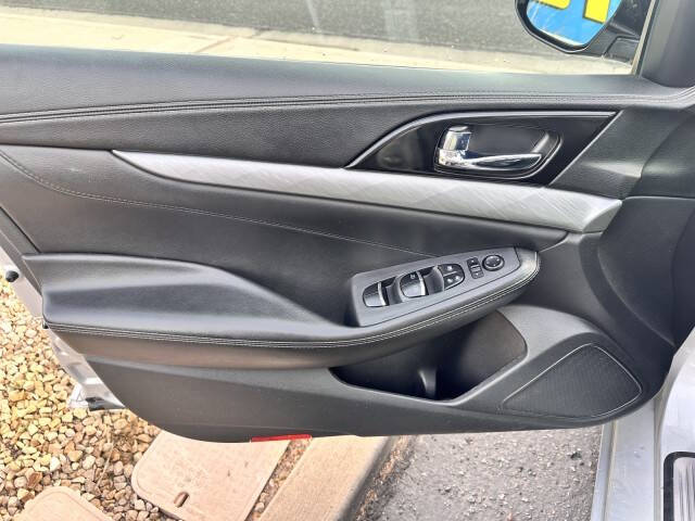 2018 Nissan Maxima 3.5 SR