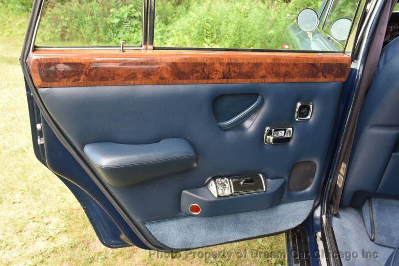 1976 Rolls-Royce Silver Shadow