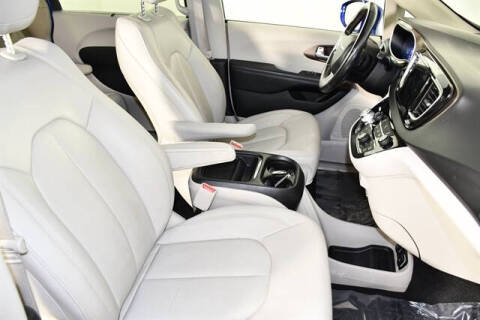 2019 Chrysler Pacifica Touring L