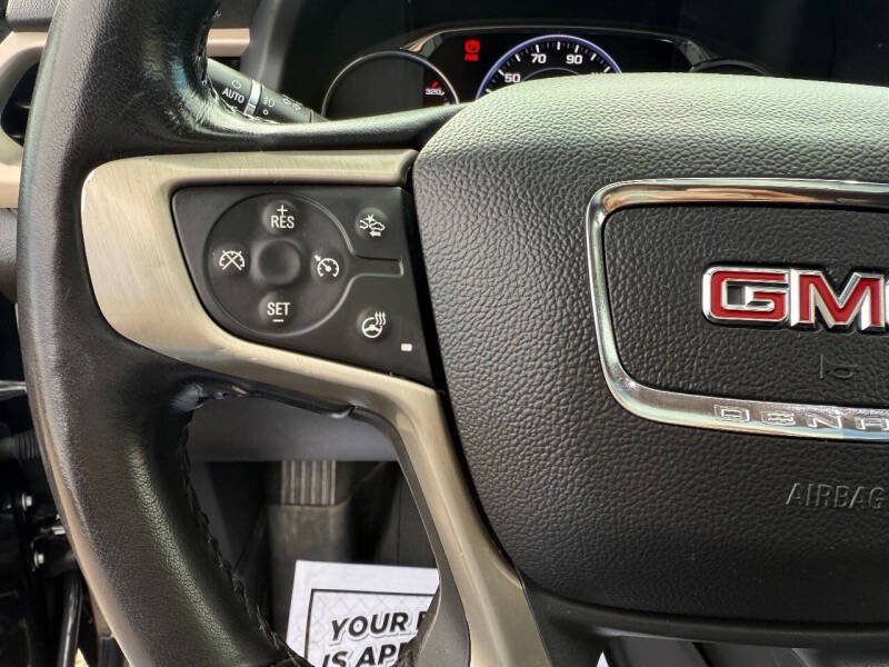 2020 GMC Acadia Denali