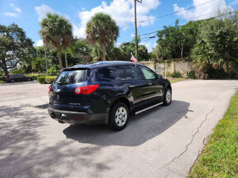 2012 Chevrolet Traverse LS