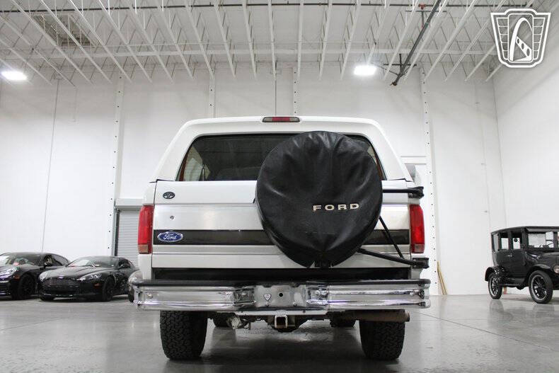 1992 Ford Bronco XLT