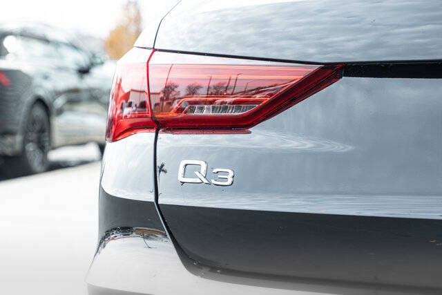 2025 Audi Q3 quattro S line Premium 45 TFSI