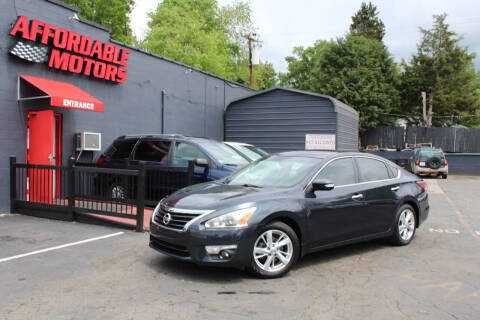 2013 Nissan Altima for sale at AFFORDABLE MOTORS INC in Winston Salem NC