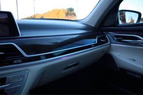 2018 BMW 7 Series 740e xDrive iPerformance