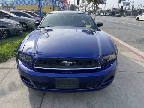 2013 Ford Mustang V6