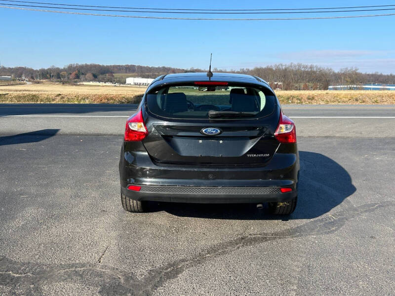 2012 Ford Focus Titanium photo 4