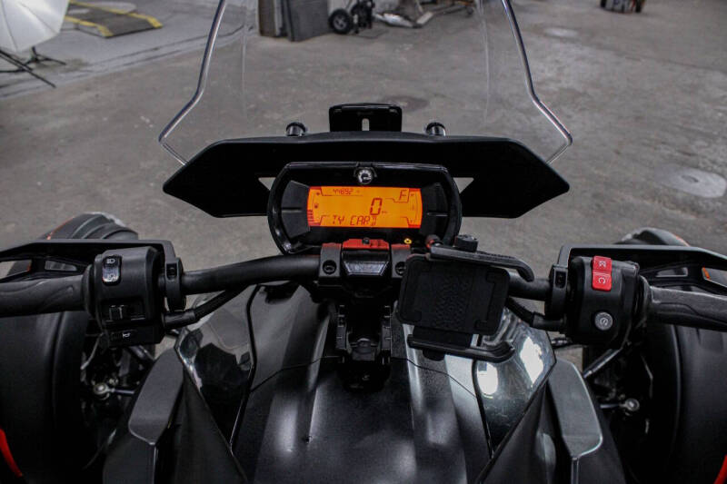 2021 Can-Am Ryker 900 ACE