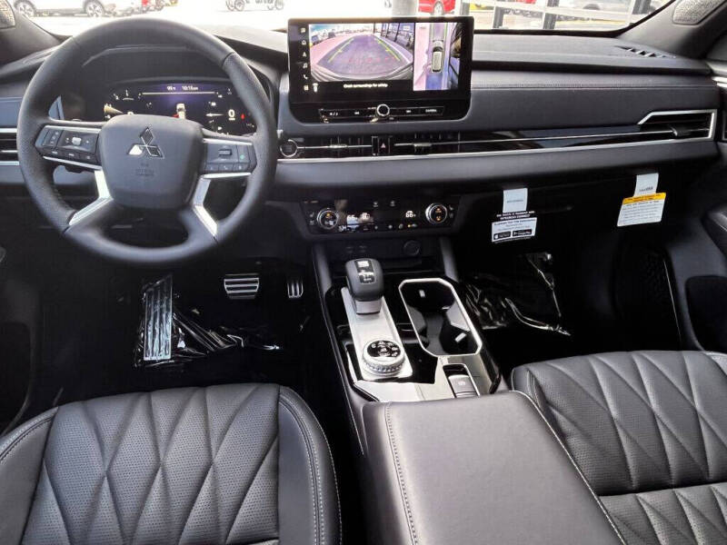 2026 Mitsubishi Outlander SEL