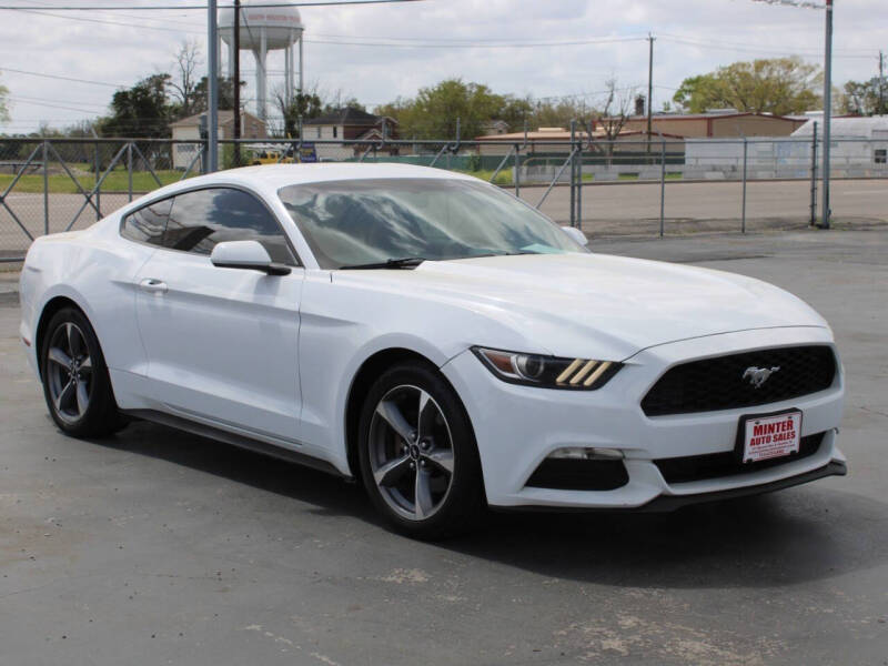 2017 Ford Mustang V6