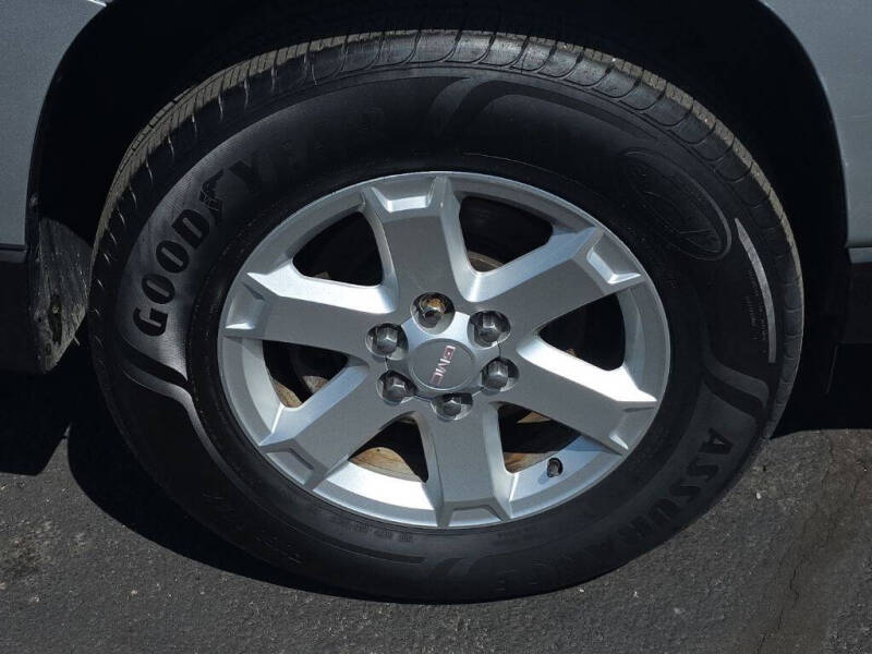 2015 GMC Acadia SLE-2