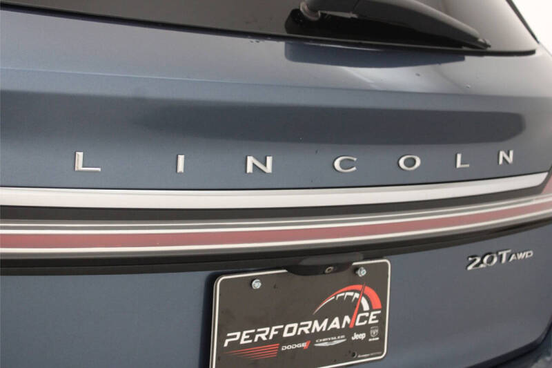 2019 Lincoln Nautilus Select