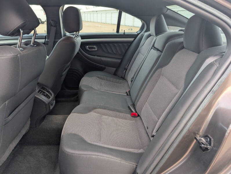 2016 Ford Taurus SEL