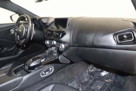 2019 Aston Martin Vantage