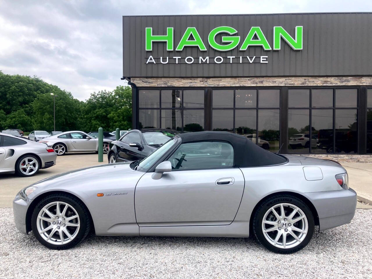 Sebring Silver Metallic 2005 Honda S2000 Convertible Rear-Wheel Drive 6-Speed Manual