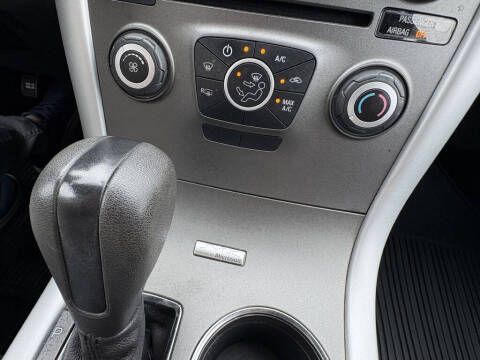 2014 Ford Edge SE