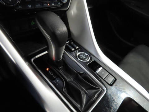 2022 Mitsubishi Eclipse Cross SE