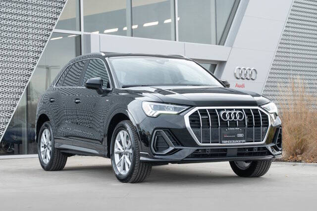 2025 Audi Q3 quattro S line Premium 45 TFSI