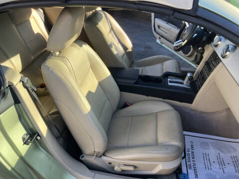 2005 Ford Mustang V6 Premium