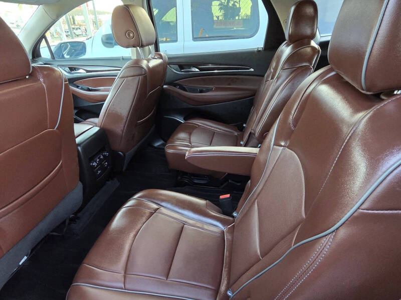 2021 Buick Enclave Avenir