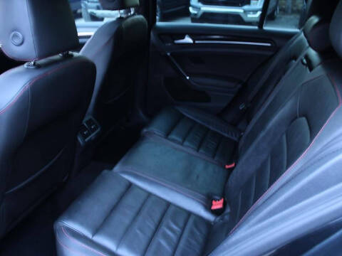 2015 Volkswagen Golf GTI SE