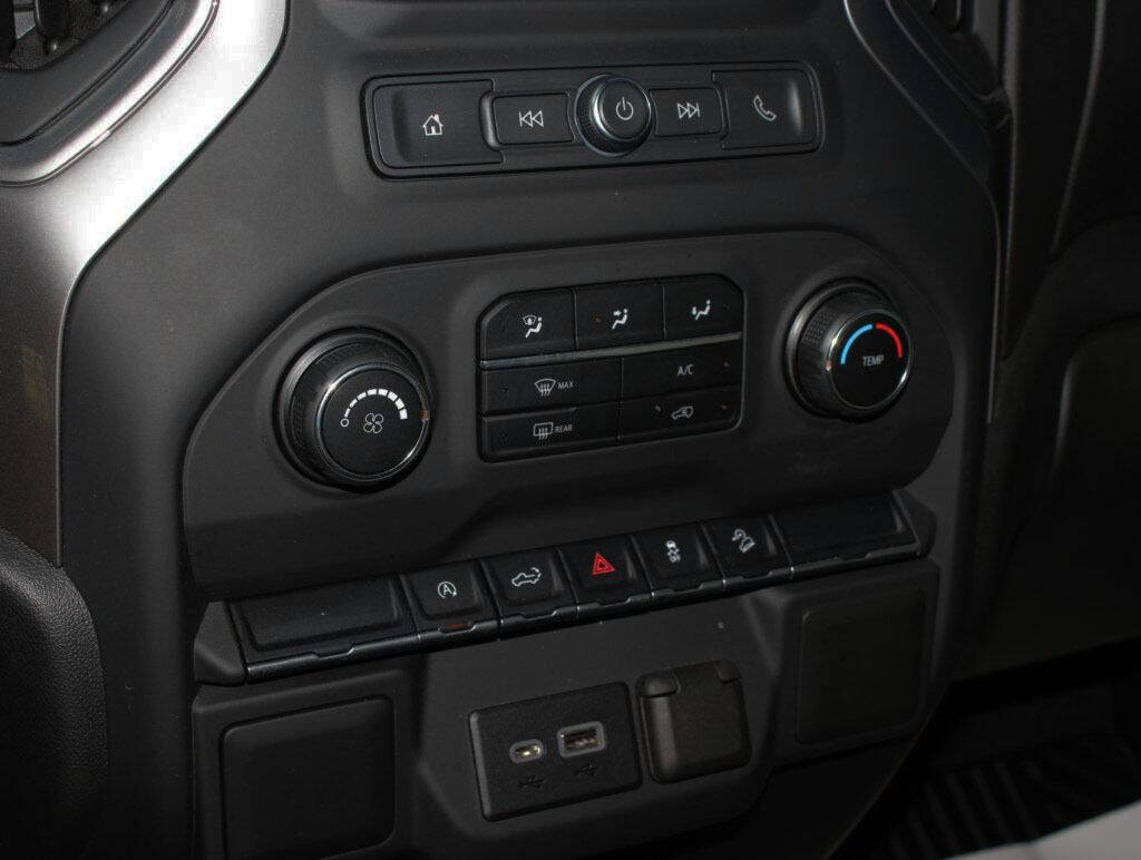 2021 Chevrolet Silverado 1500  - $53,495