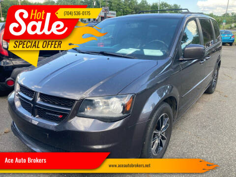 2017 Dodge Grand Caravan for sale at Ace Auto Brokers in Charlotte NC