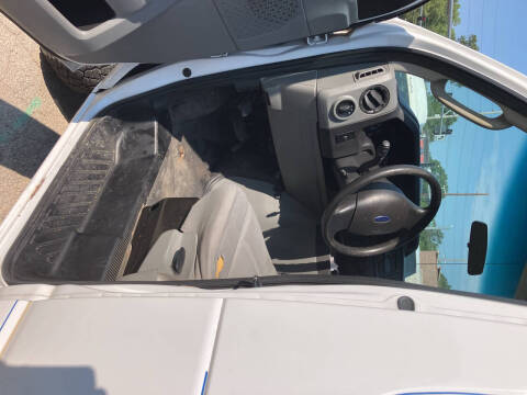 2012 Ford E-Series E-150